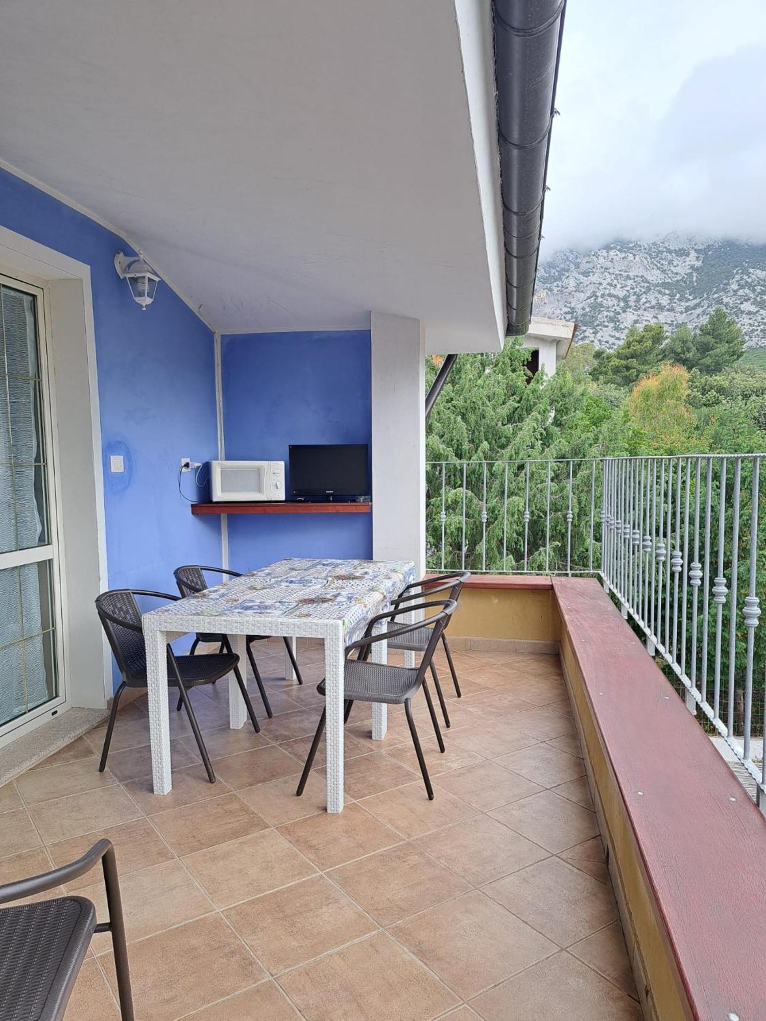 Domus De Mare Apartment Cala Gonone Ngoại thất bức ảnh